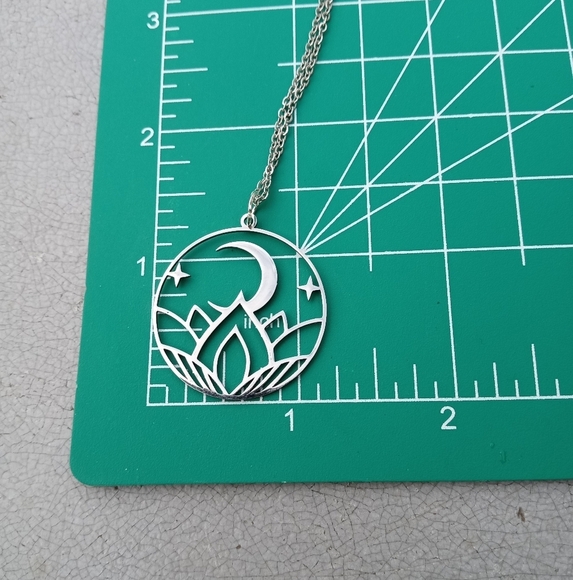 Luxury Moon Locust Stainless Steel Necklace - Picture 3 of 3